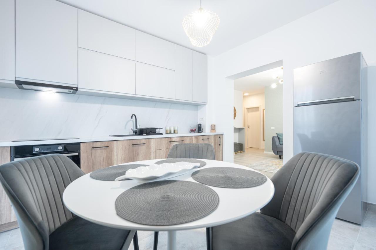 Apartamento Rosewood Gold Oradea Exterior foto