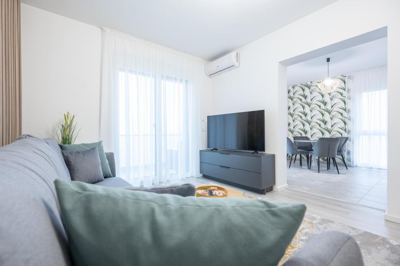 Apartamento Rosewood Gold Oradea Exterior foto
